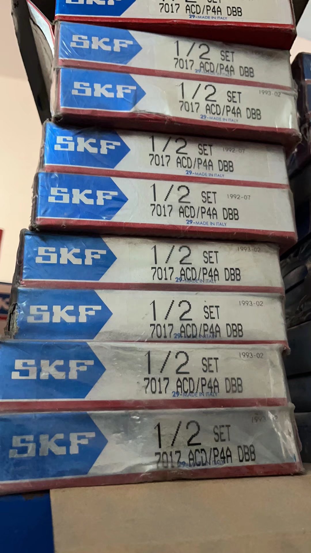 SKF 7017ACD/P4ADBB