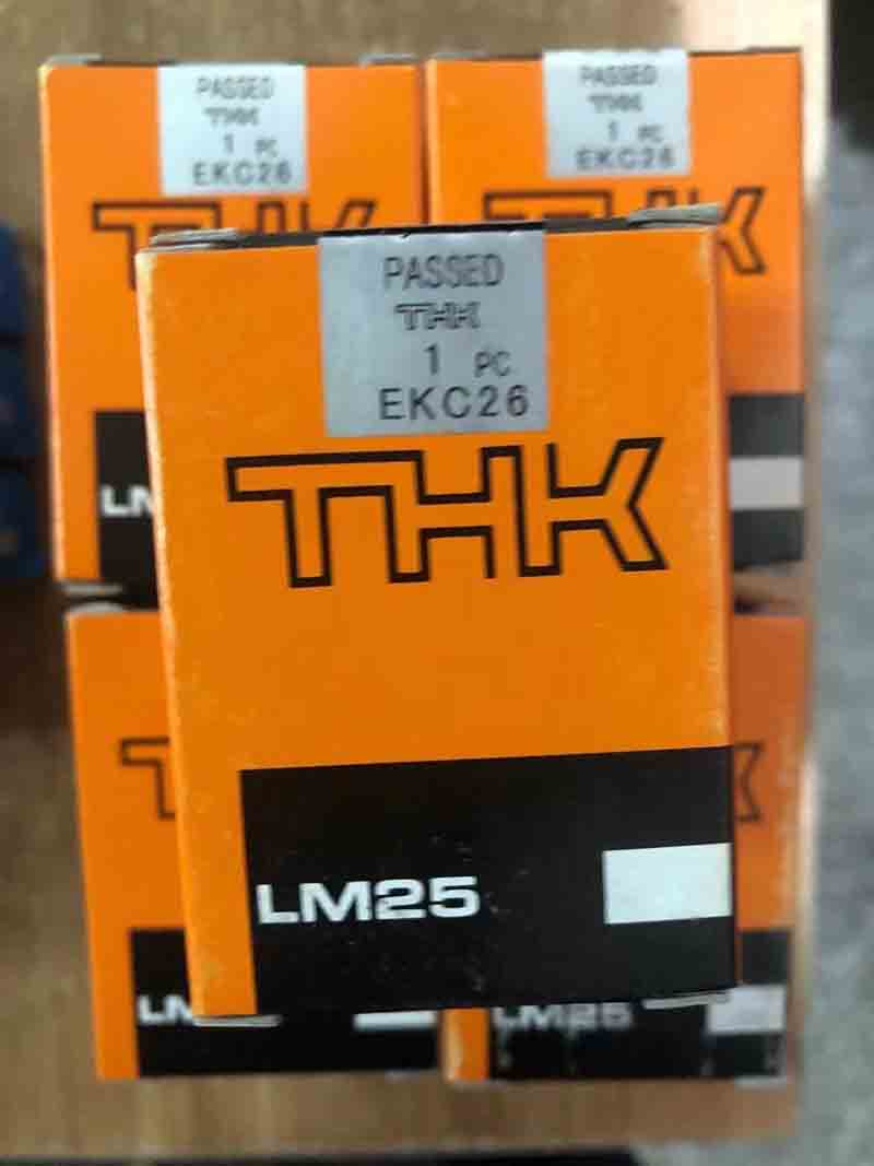 THK直线轴承  LM25