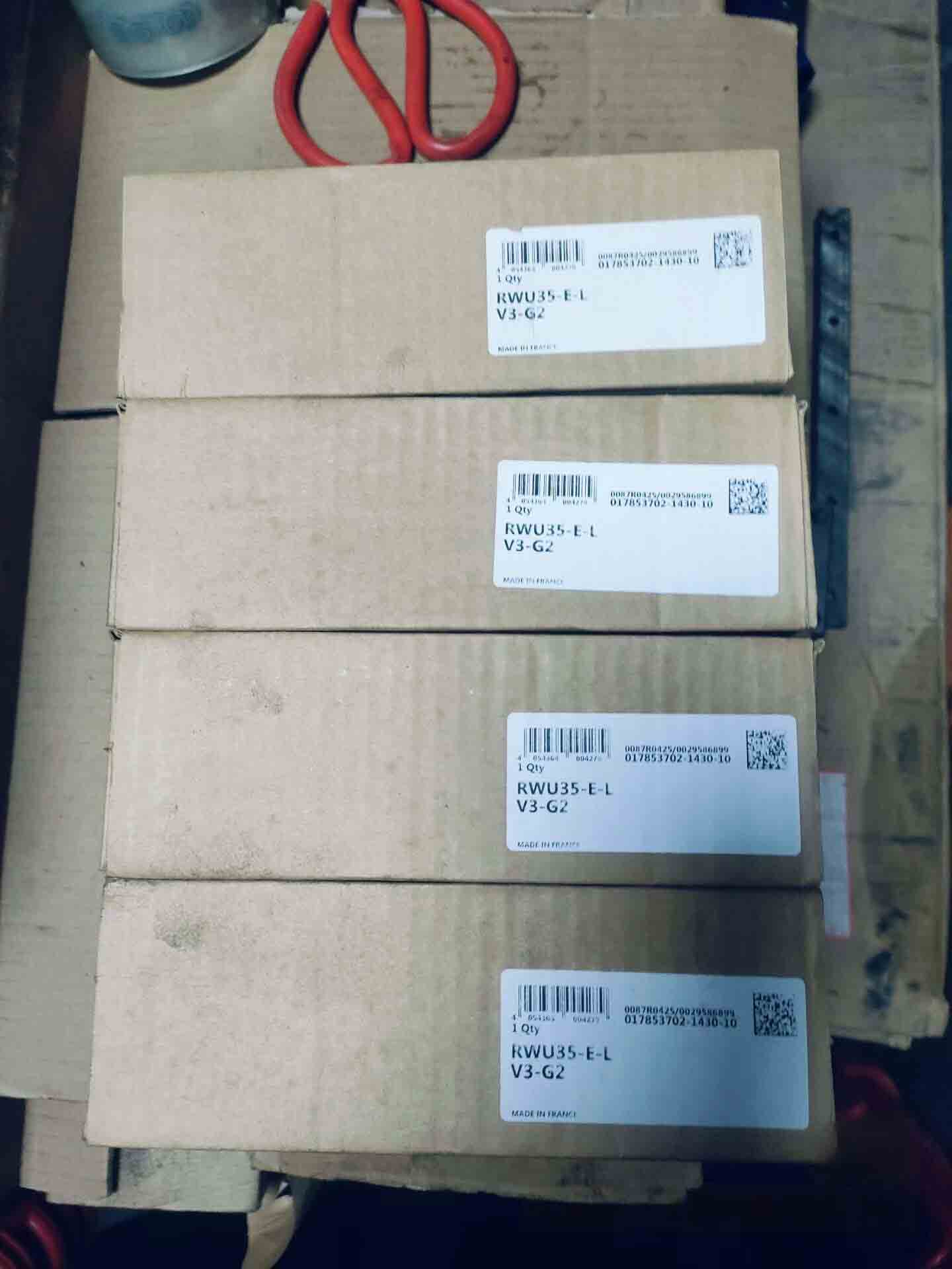 INA  RWU35-E-L-V3-G2